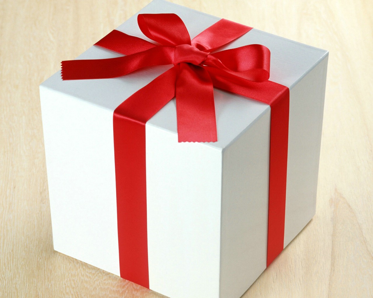 壁纸1280x1024礼物包装 2 8壁纸 礼物包装壁纸 礼物包装图片 礼物包装素材 节日壁纸 节日图库 节日图片素材桌面壁纸